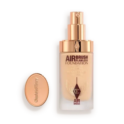 کرم پودر شارلوت تیلبری Charlotte Tilbury مدل Airbrush Flawless Foundation رنگ 4 Warm | پوشش کامل و جلوه مات طبیعی با ماندگاری بالا | 30 میل