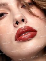 رژ لب کرمی شیگلم Sheglam سری Creme Allure Lipstick | رنگ In My Head | با پوشش کرمی و ماندگاری بالا - Image 3