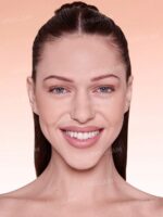 کوشن ضد آب شیگلم Sheglam | مدل Lock And Go Long-Lasting | رنگ Fair | کوشن با پوشش یکدست، ماندگاری طولانی و مقاوم در برابر تعریق و رطوبت - Image 4